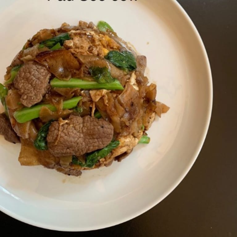 Savor Your Lunch with Us