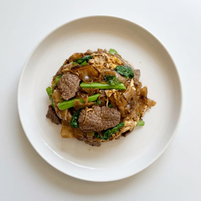 Pad See-ew Black Noodle.